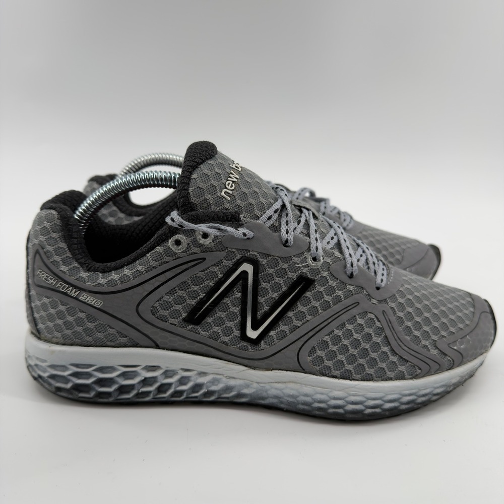 New Balance Fresh Foam 980 Grey Black Running Shoes Mens 8 Sneaker